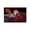 Deneysel Hibrit Synthesizer - Kompakt ve Fonksiyonel