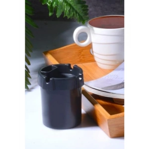 Çakmaklık Hazneli Küllük - Siyah Plastik Oto Kül Tabağı