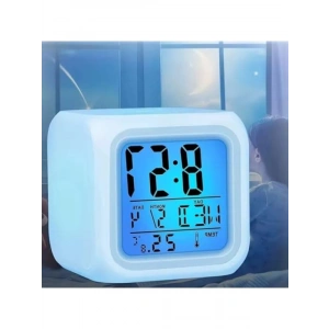 Renk Değiştiren Dijital Masa Saati - Termometre ve Alarm Özellikli