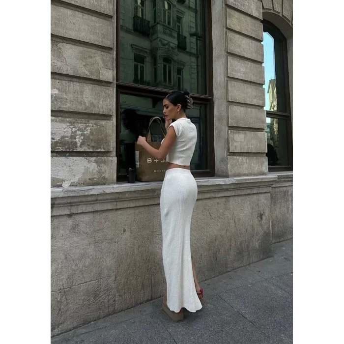 Arnay Bisiklet Yaka Croplu Uzun Etekli İkili Takım Triko - Beyaz