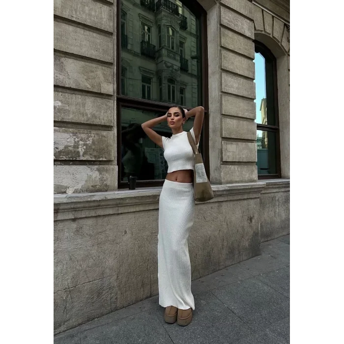 Arnay Bisiklet Yaka Croplu Uzun Etekli İkili Takım Triko - Beyaz