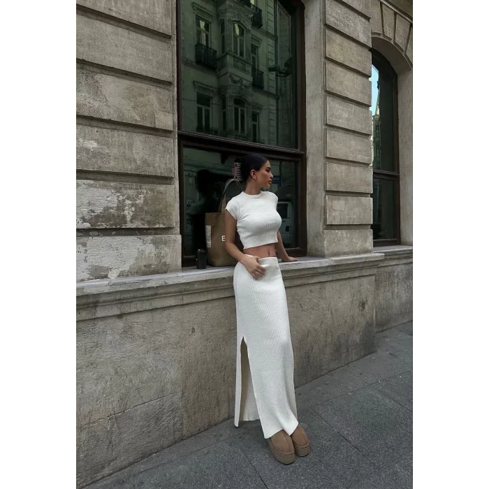 Arnay Bisiklet Yaka Croplu Uzun Etekli İkili Takım Triko - Beyaz