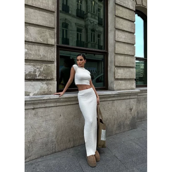 Arnay Bisiklet Yaka Croplu Uzun Etekli İkili Takım Triko - Beyaz