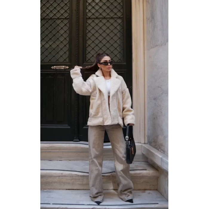 Arnay Cıt Cıt Detaylı Peluş Mont Ceket - Beyaz