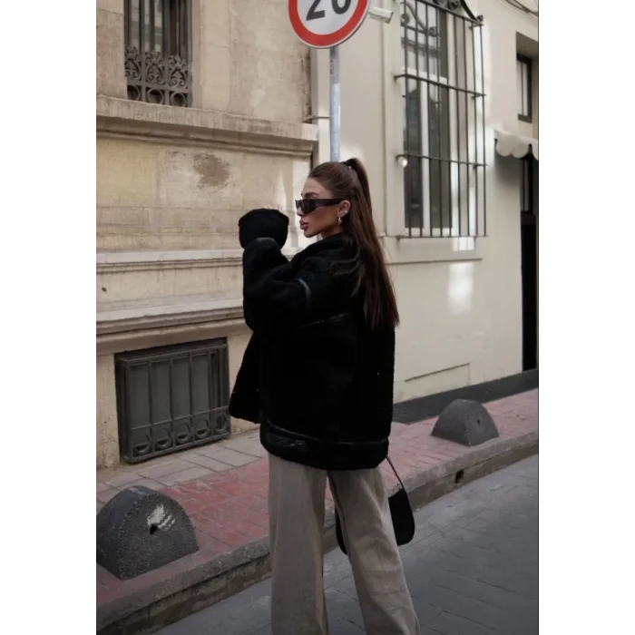 Arnay Cıt Cıt Detaylı Peluş Mont Ceket - Siyah