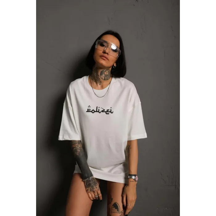 Arnay Kadın Bisiklet Yakalı Sırt Baskılı Oversize T-shirt - Beyaz