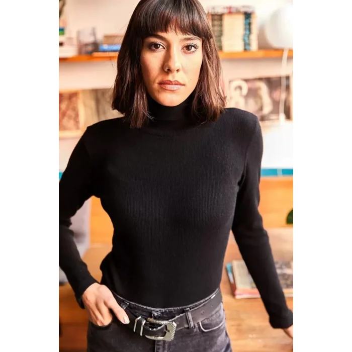 Arnay Kadın Kaşkorse Boğazlı Full Likralı Fitilli Body Kazak - Siyah