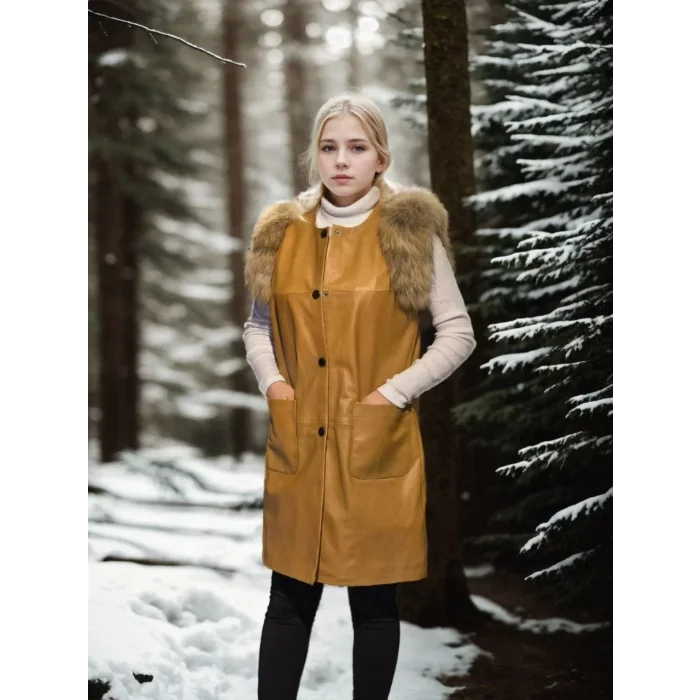 Arnay Kadın Kolsuz Hakiki Deri Kürk - Hardal