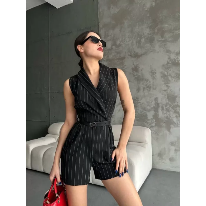 Arnay Kadın Şortlu Kemerli Tulum - Siyah