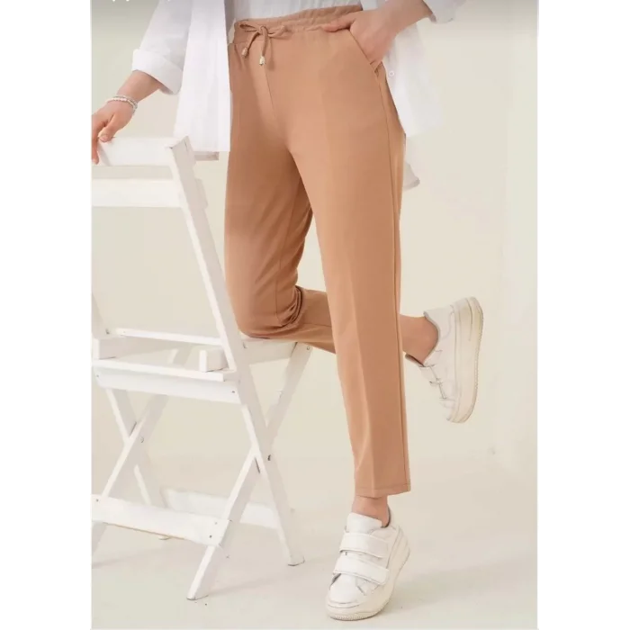 Arnay Kadın Tam Kalıp Basic Eşofman Pantolon - Kahverengi