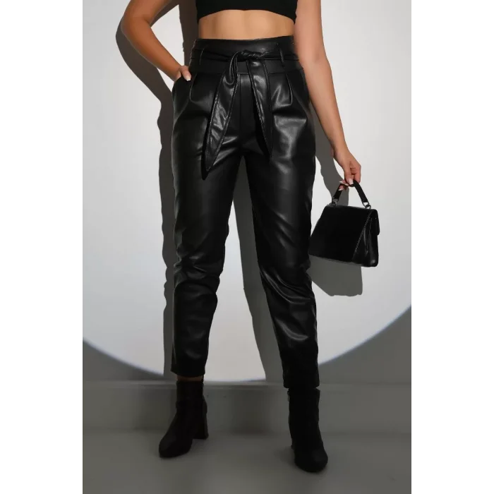 Arnay Kadın Tam Kalıp Süni Deri Pantolon - Siyah