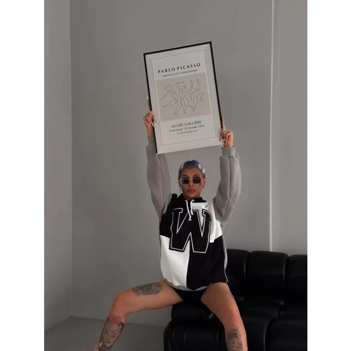 Arnay Kadın W Nakış İşlemeli Kapüşonlu Sweatshirt - Siyah