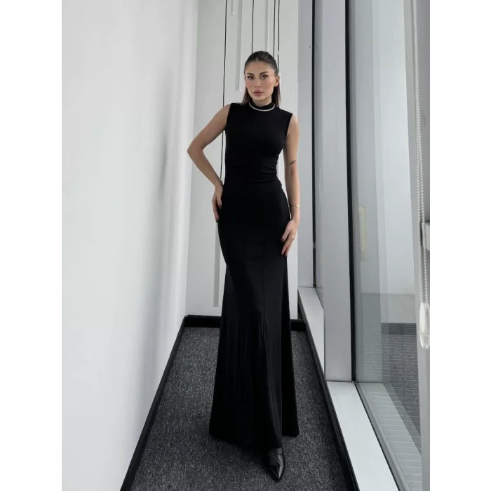 Arnay Kolsuz Yarım Bogazlı Uzun Elbise- Siyah