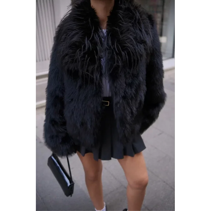 Arnay Salaş Sakallı Yumuşak Dokulu Yakalı Cepli Suni Kürk - Siyah