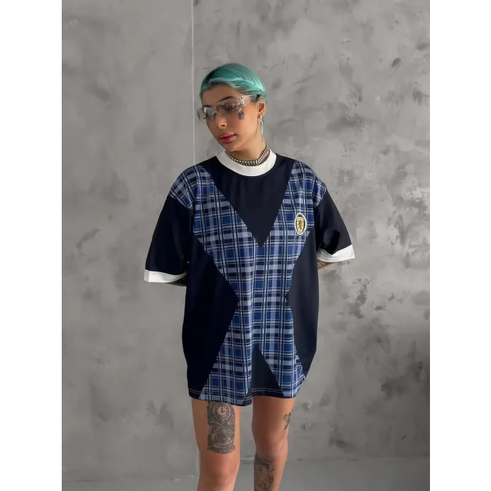 Arnay Unisex Bisiklet Yaka Baskılı Oversize T-shirt - Siyah