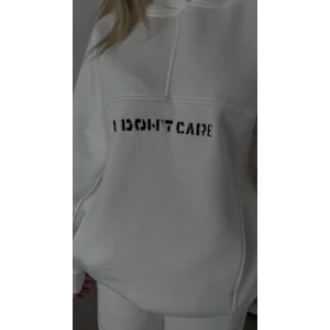 Arnay Nakış İşlemeli Üç İplik Sweat Takım - Beyaz