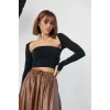 Arnay Kara Yaka Uzun Kollu Crop - Siyah