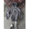Arnay Uzun Kol Kapüşonlu Göğüs Baskılı Sweatshirt - Gri