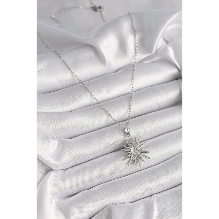316L Çelik Gümüş Renk Zincir Zirkon Taşlı Güneş Model Sedefli Ay İşleme Detay Kadın Kolye