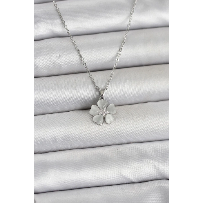 316L Çelik Zincir Gümüş Renk Yonca Model Kadın Kolye