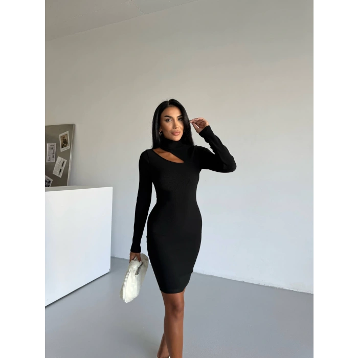 Boğazlı gögüs dekolteli elbise siyah f2333