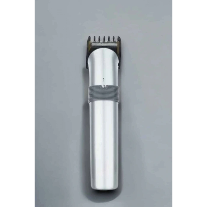 Erkeklere Özel Şarjlı Saç ve Sakal Kesme Tıraş Makinesi Seti