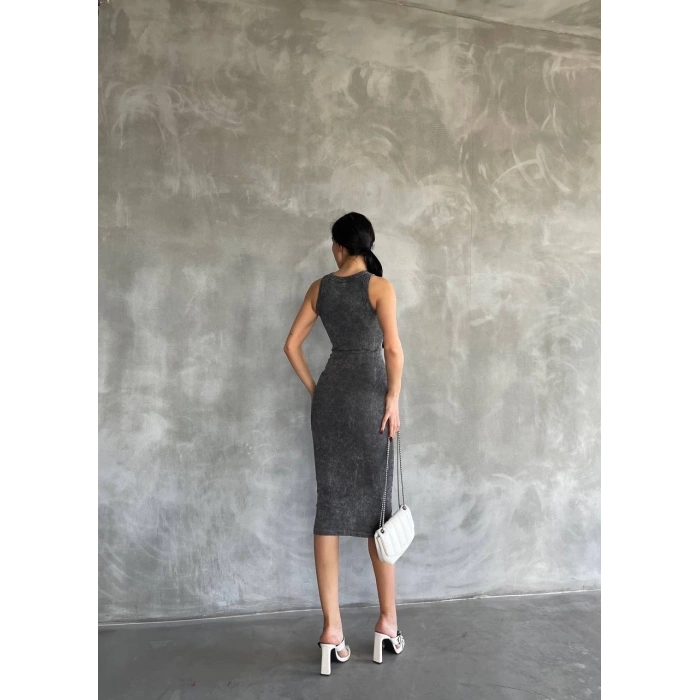 Halter yaka elbise aşit yıkamalı