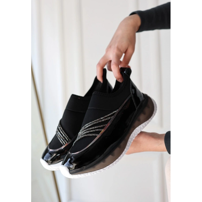 Keita Siyah Rugan Streç Detaylı Spor Ayakkabı