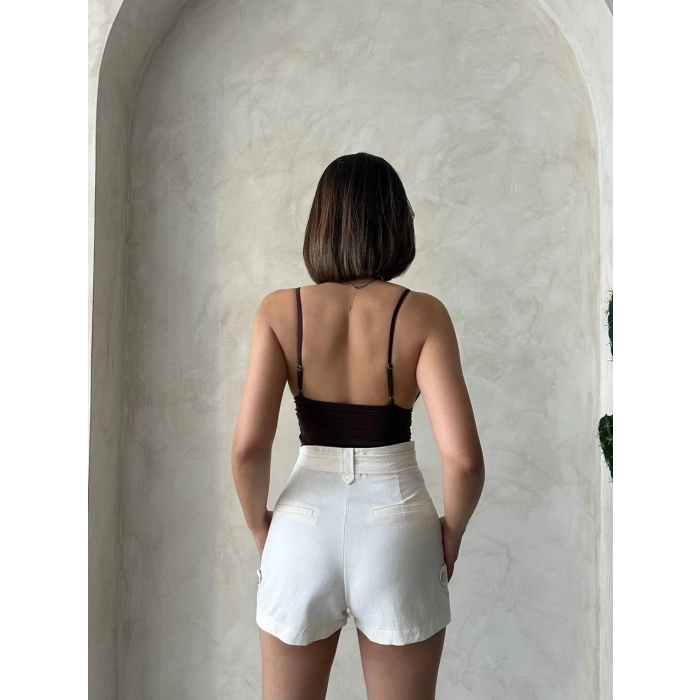 Kemer detaylı gabardin şort krem s25289