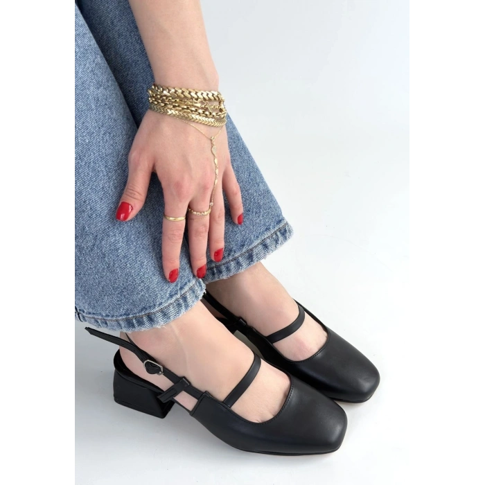 Liva Siyah Cilt Topuklu Ayakkabı