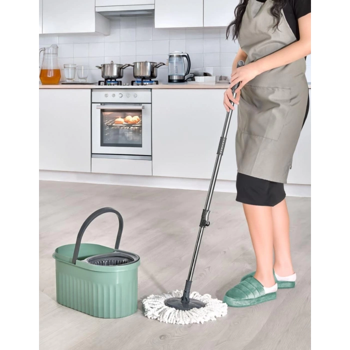 Otomatik Mop Seti Paspas ve Sıkma Kovası, 360° Döner Başlıklı Mikrofiber Yer Temizleme Bordo