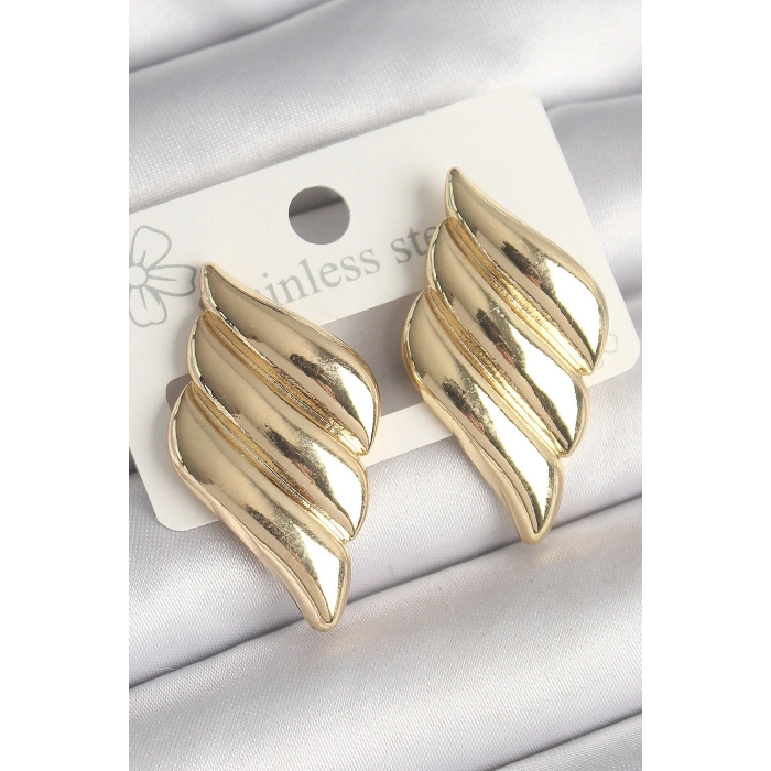 Pirinç Gold Renk 3 Sıralı Dalgalı Model Kadın Küpe