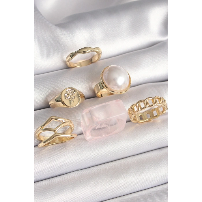 Pirinç Gold Renk Beyaz İncili Zincir Yüzük Figür İşleme Detay 6Lı Kadın Yüzük Seti