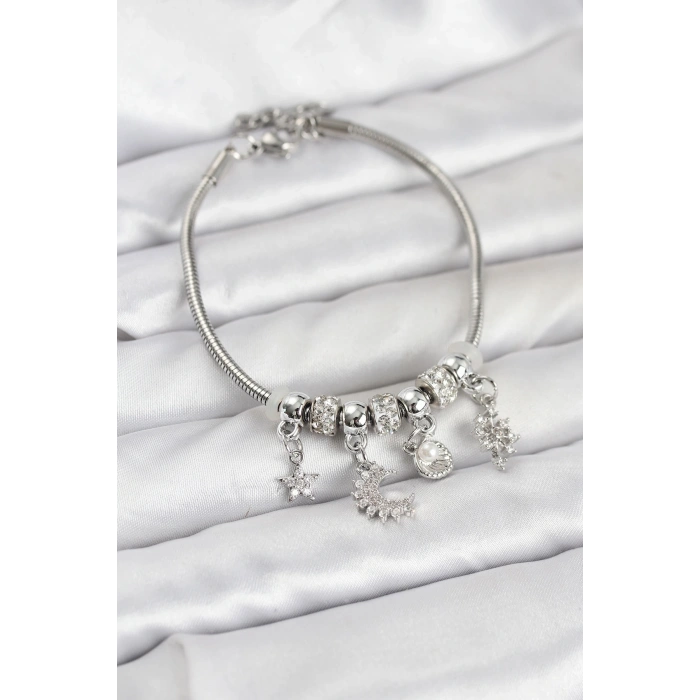 Pirinç Gümüş Renk Ay Charm Model Charmlı Kadın Bileklik