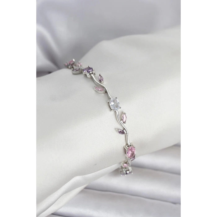 Pirinç Gümüş Renk Çiçek Sarmaşık Model Kadın Bileklik