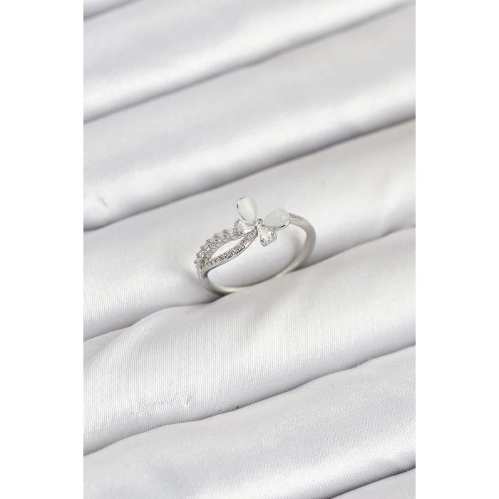 Pirinç Gümüş Renk Kelebek Zirkon Taşlı Kadın Yüzük