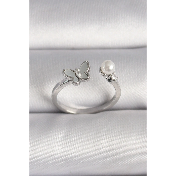 Pirinç Gümüş Renk Zirkon Taş Detaylı Beyaz Mineli Kelebek Figür İnci Detay Ayarlanabilir Yüzük