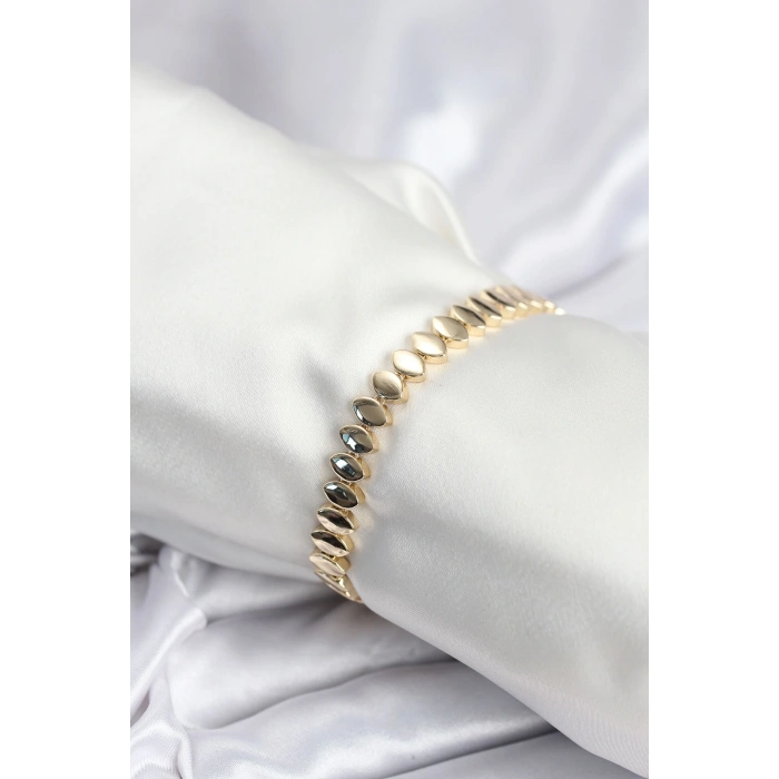 Pirinç VIP Seri Gold Renk Sıralı Arpa Model Kadın Bileklik