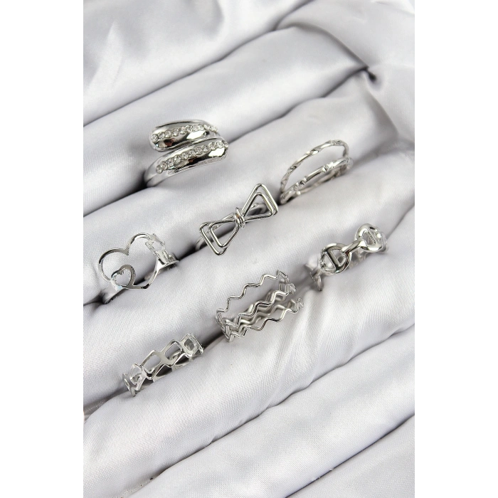 Pirinç Zirkon Taşlı Fiyonk Ve Kalp Model Gümüş Renk Kadın Yüzük Kombin Set