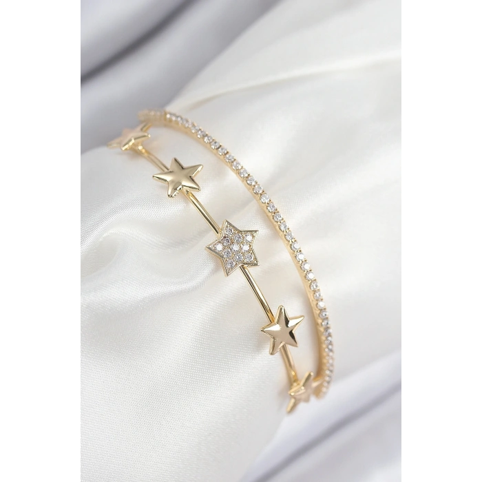 Pirinç Zirkon Taşlı Yıldız Model Gold Renk Kadın Bileklik