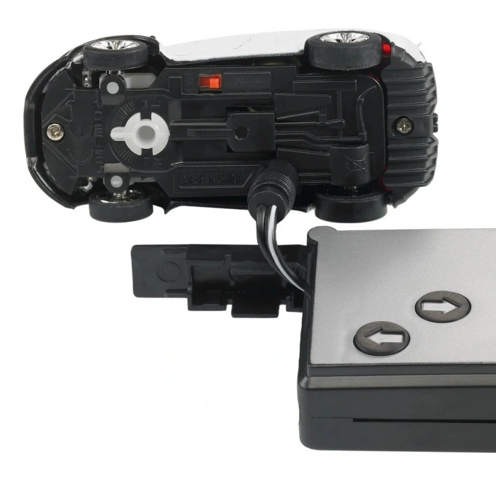 23561 Revell RC Mini Mavi Yarış Arabası