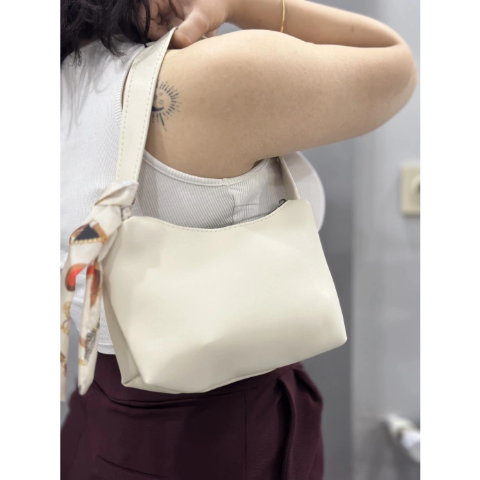 Riwan krem cilt çanta