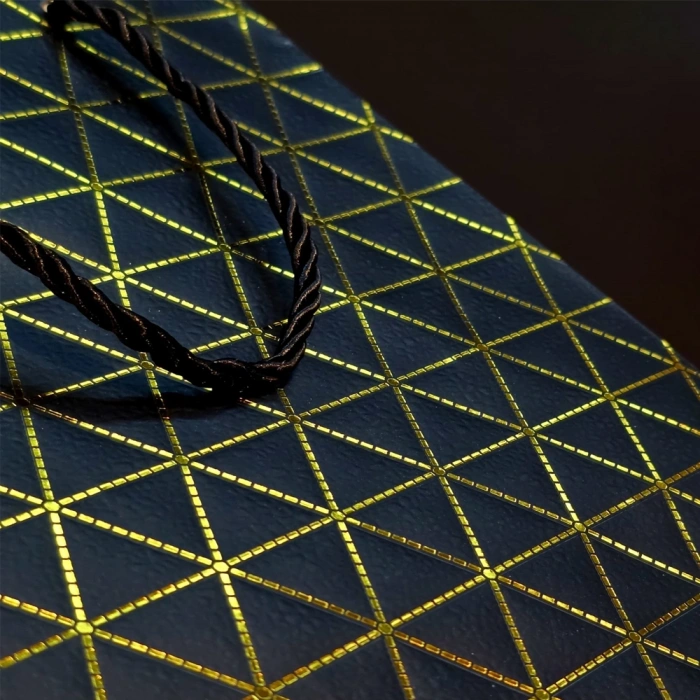 Siyah Geometrik Desenli Mini Boy Karton Hediye Çantası