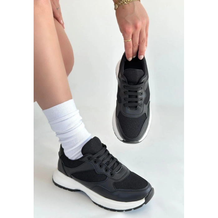 Slar Siyah Cilt Bağcıklı Spor Ayakkabı