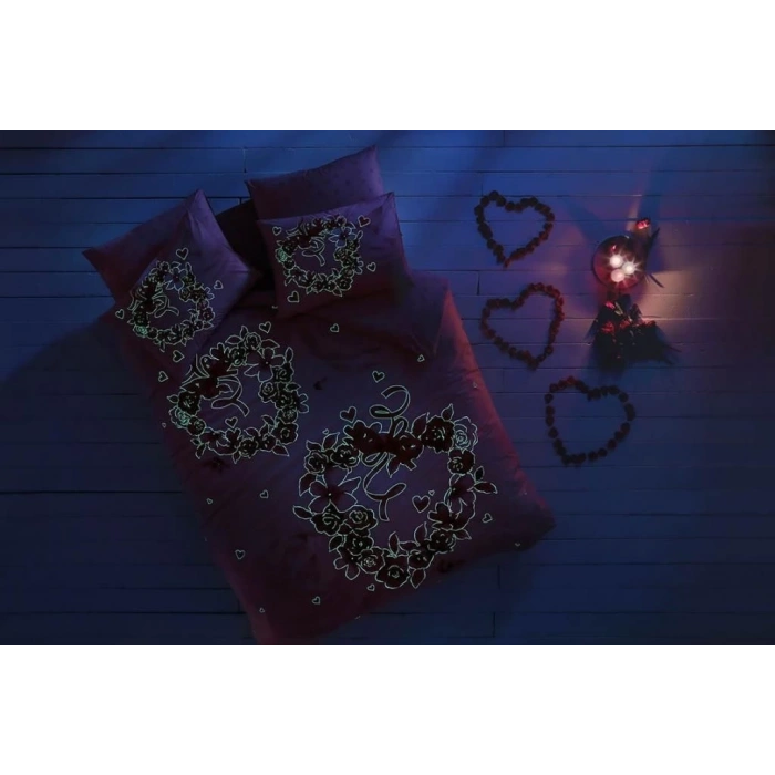 Taç Glow Parlayan Çift Kişilik Nevresim Takımı Roses Pembe