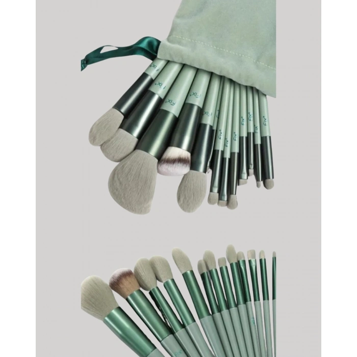 Taşınabilir Ergonomik Yapılı 13 Adet Fiber Kıllı Yüz ve Göz Makyaj Fırçası Seti