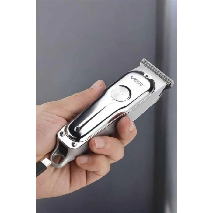 Tıraş Makinesi Güçlü Motor Şarjlı Uzun Pil Ömürlü