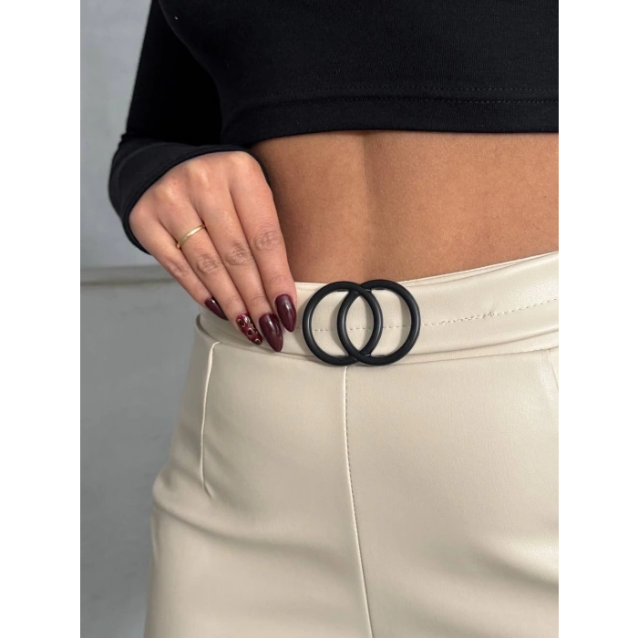 Tokalı deri şort h24444