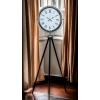 Krom Asalet Tripod Ayaklı Saat