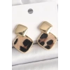 Pirinç Gold Renk Sallant Kare Leopar Desen Model Kadın Küpe